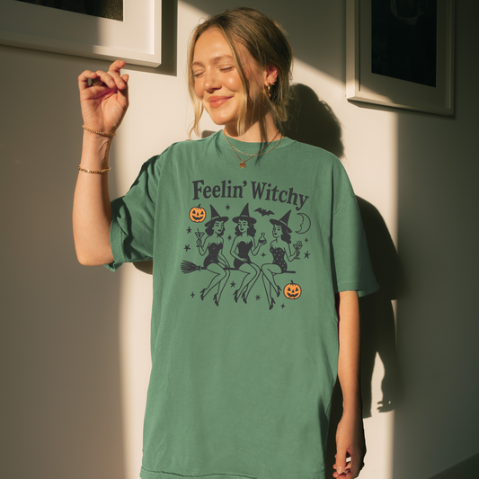 Feelin' Witchy Tee
