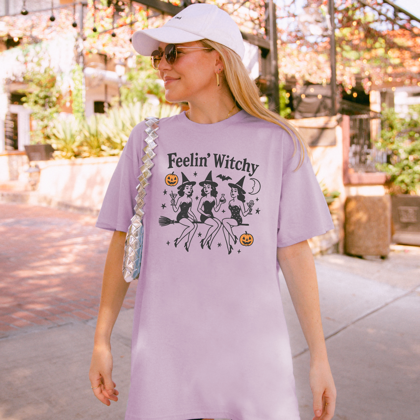 Feelin' Witchy Tee