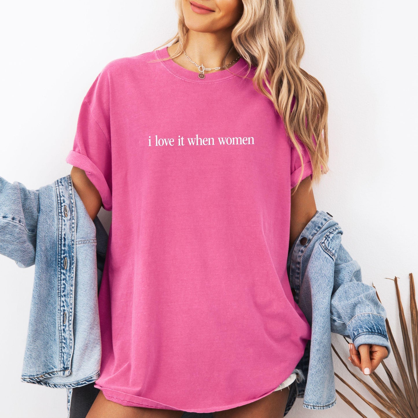 I Love It When Women Tee
