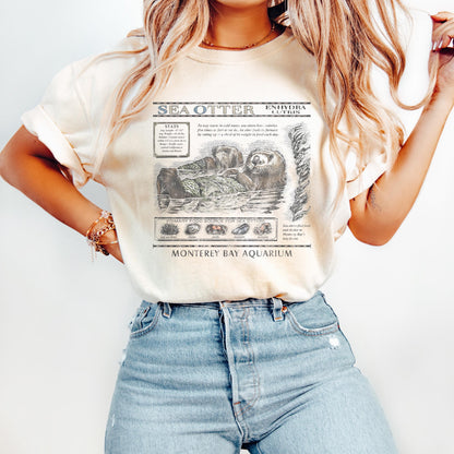 Vintage Sea Otter Graphic Tee – 90s Aquarium-Inspired Coastal Shirt, Distressed Retro Nature T-Shirt